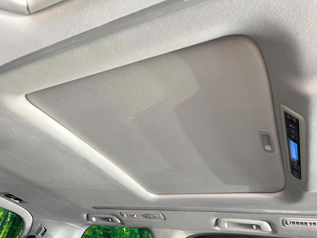 アルファード ２．５Ｓ　Ａパッケージ　サンルーフ　両側電動ドア　バックカメラ　衝突被害軽減システム　レーダークルーズ　コーナーセンサー　スマートキー　ＬＥＤヘッド　ビルトインＥＴＣ　純正１８インチアルミ　オートハイビーム　車線逸脱警報（53枚目）