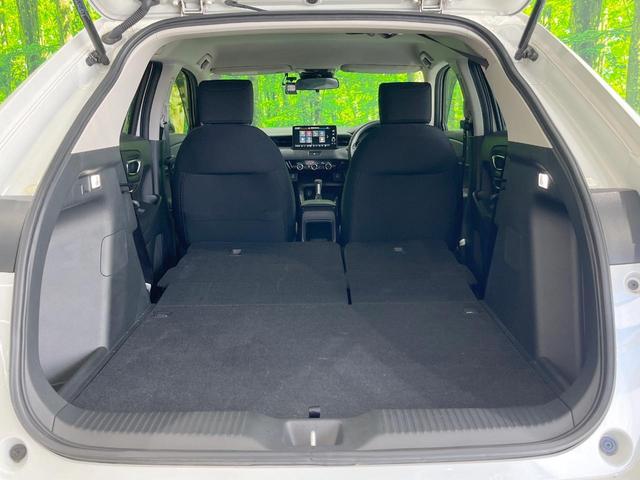 ヴェゼル ｅ：ＨＥＶ　Ｘ　バックカメラ　衝突被害軽減システム　レーダークルーズ　ドラレコ　コーナーセンサー　スマートキー　ＬＥＤヘッド　ＥＴＣ２．０　純正１６インチアルミ　車線逸脱警報　オートライト　オートエアコン（10枚目）