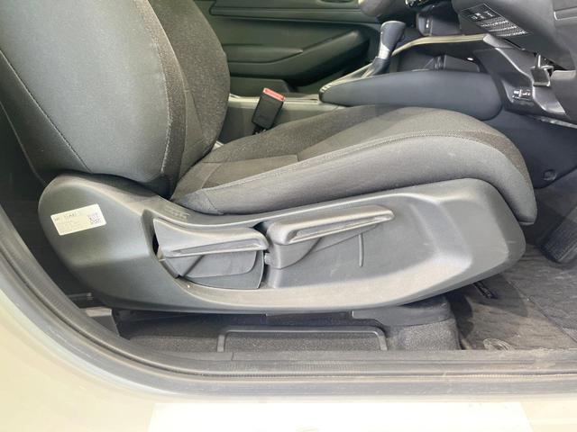 ヴェゼル ｅ：ＨＥＶ　Ｘ　バックカメラ　衝突被害軽減システム　レーダークルーズ　ドラレコ　コーナーセンサー　スマートキー　ＬＥＤヘッド　ＥＴＣ２．０　純正１６インチアルミ　車線逸脱警報　オートライト　オートエアコン（36枚目）