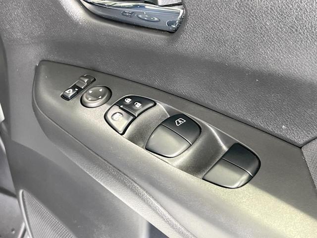 セレナ ハイウェイスターV 両側電動ドア 全周囲カメラ 衝突被害軽減システム 禁煙車 ドラレコ コーナーセンサー スマートキー LEDヘッド クルコン 純正16インチアルミ オートライト オートエアコン Bluetooth(36枚目)