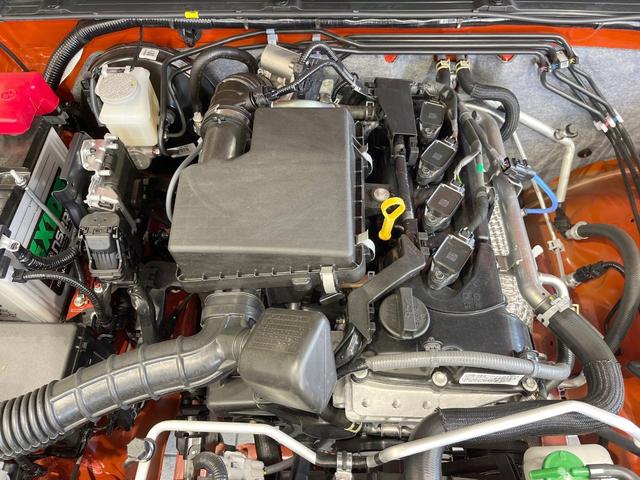 ジムニーノマド ＦＣ　４ＷＤ　衝突被害軽減システム　レーダークルーズ　禁煙車　コーナーセンサー　スマートキー　ＬＥＤヘッド　純正１５インチアルミ　オートハイビーム　車線逸脱警報　オートライト　オートエアコン（18枚目）