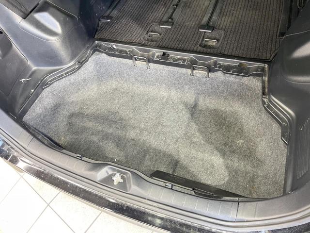 ヴォクシー ＺＳ　煌ＩＩＩ　両側電動ドア　ＳＤナビ　バックカメラ　衝突被害軽減システム　禁煙車　ハーフレザーシート　ドラレコ　コーナーセンサー　スマートキー　ＬＥＤヘッド　ビルトインＥＴＣ　クルコン　純正１６インチアルミ（57枚目）