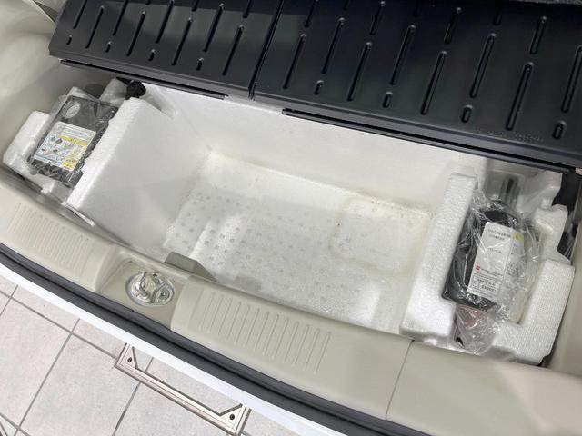 ワゴンＲ ハイブリッドＦＸ　ＳＤナビ　バックカメラ　衝突被害軽減システム　禁煙車　シートヒーター　ドラレコ　コーナーセンサー　スマートキー　ＥＴＣ　車線逸脱警報　オートライト　オートエアコン　Ｂｌｕｅｔｏｏｔｈ　ＣＤ（50枚目）