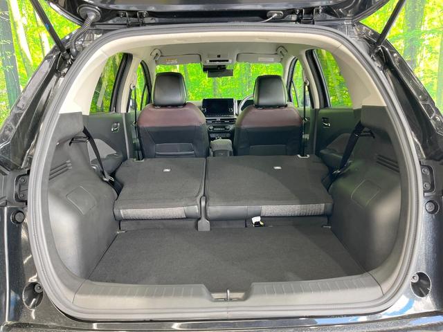 オーラ Ｇ　全周囲カメラ　衝突被害軽減システム　禁煙車　パワーシート　コーナーセンサー　スマートキー　ＬＥＤヘッド　ＥＴＣ２．０　クルコン　純正１７インチアルミ　オートハイビーム　オートライト　オートエアコン（10枚目）