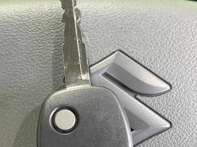 キャリイトラック ＫＣエアコン・パワステ　届出済未使用車　オートライト（4枚目）