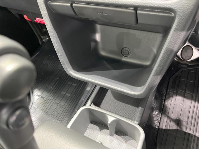 キャリイトラック ＫＣエアコン・パワステ　届出済未使用車　オートライト（34枚目）