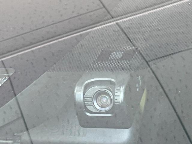 ヴォクシー ＺＳ　煌　両側電動ドア　衝突被害軽減システム　禁煙車　ドラレコ　スマートキー　ＬＥＤヘッド　ＥＴＣ２．０　クルコン　純正１６インチアルミ　オートハイビーム　車線逸脱警報　オートライト　デュアルエアコン（5枚目）