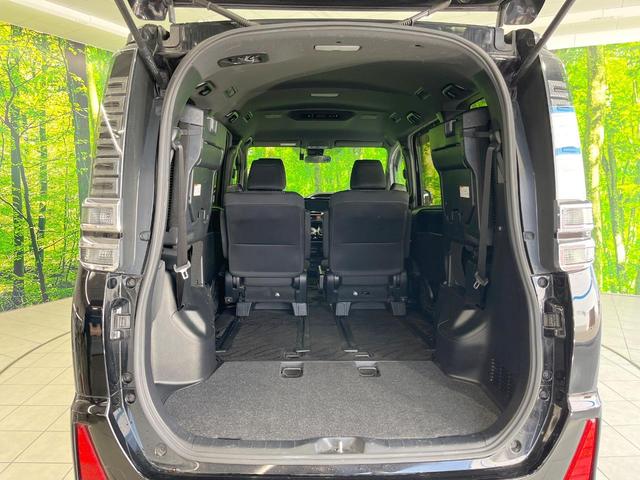 ヴォクシー ＺＳ　煌　両側電動ドア　衝突被害軽減システム　禁煙車　ドラレコ　スマートキー　ＬＥＤヘッド　ＥＴＣ２．０　クルコン　純正１６インチアルミ　オートハイビーム　車線逸脱警報　オートライト　デュアルエアコン（13枚目）