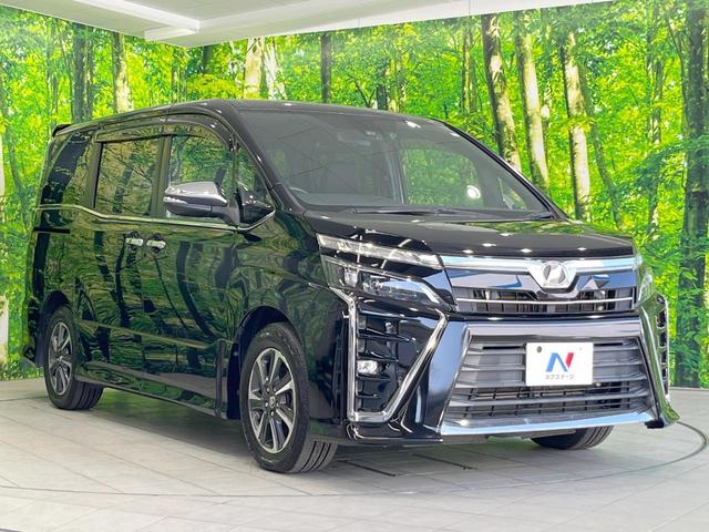 ヴォクシー ＺＳ　煌　両側電動ドア　衝突被害軽減システム　禁煙車　ドラレコ　スマートキー　ＬＥＤヘッド　ＥＴＣ２．０　クルコン　純正１６インチアルミ　オートハイビーム　車線逸脱警報　オートライト　デュアルエアコン（18枚目）