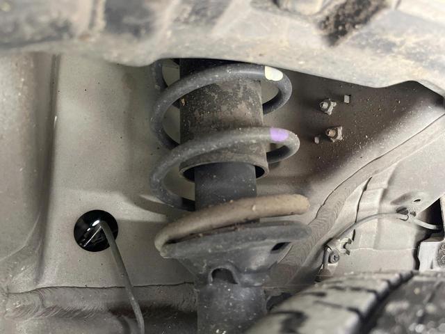 ワゴンＲ ２０周年記念車　ＳＤナビ　バックカメラ　衝突被害軽減システム　シートヒーター　スマートキー　ＨＩＤヘッド　純正１５インチアルミ　オートライト　オートエアコン　Ｂｌｕｅｔｏｏｔｈ　地デジ（22枚目）