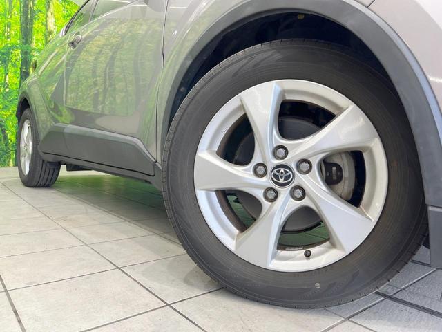 �y�����P�V�C���`�A���~�z�C�[���z�O�ςɃ}�b�`���������A���~�z�C�[���𑕒����Ă���܂��B�e��ЊO�A���~�z�C�[����A�X�^�b�h���X�^�C�����戵�����Ă���܂��B���񂲑��k����������