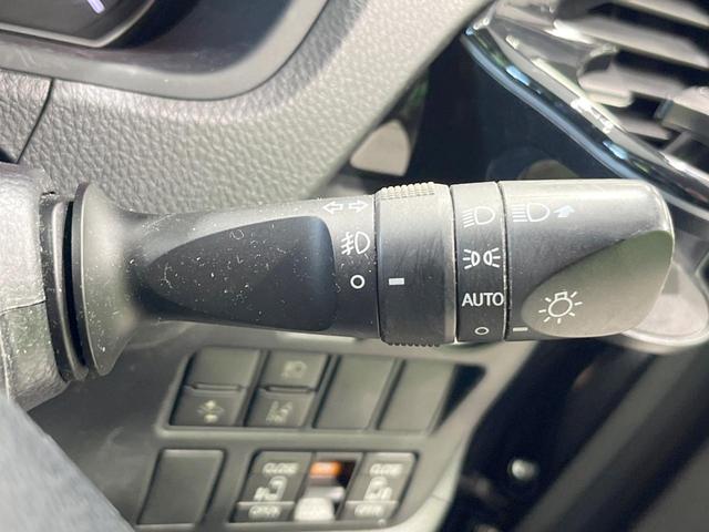 ノア Ｓｉ　ダブルバイビーＩＩ　両側電動ドア　純正ＳＤナビ　バックカメラ　衝突被害軽減システム　レーダークルーズ　禁煙車　ハーフレザーシート　ドラレコ　コーナーセンサー　スマートキー　ＬＥＤヘッド　ビルトインＥＴＣ（36枚目）