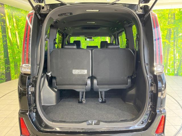 ノア Ｓｉ　ダブルバイビーＩＩ　両側電動ドア　純正ＳＤナビ　バックカメラ　衝突被害軽減システム　レーダークルーズ　禁煙車　ハーフレザーシート　ドラレコ　コーナーセンサー　スマートキー　ＬＥＤヘッド　ビルトインＥＴＣ（51枚目）