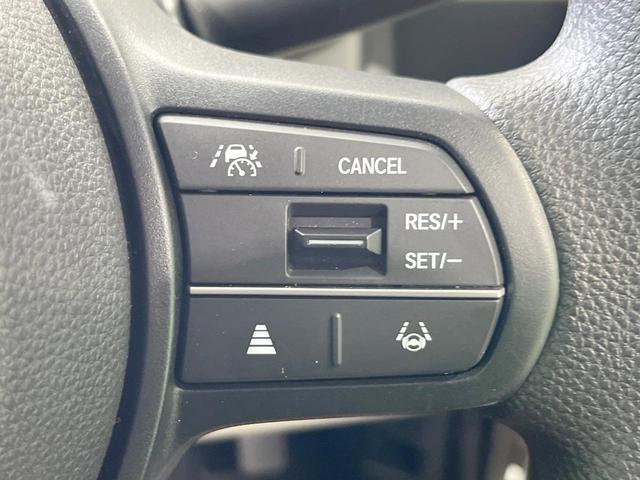 Ｎ－ＢＯＸ ベースグレード　電動スライドドア　衝突被害軽減装置　レーダークルーズ　禁煙車　コーナーセンサー　スマートキー　ＬＥＤヘッド　車線逸脱警報　誤発信抑制装置　オートエアコン　ＣＤプレイヤー　盗難防止装置（6枚目）