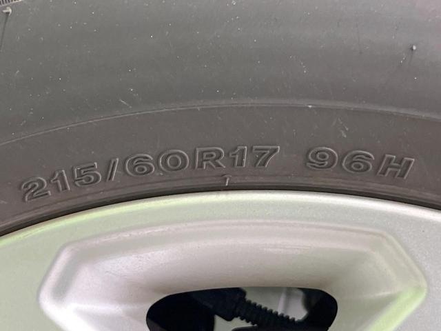 カローラクロス ハイブリッド　Ｓ　純正１０インチナビ　全周囲カメラ　衝突被害軽減装置　レーダークルーズコントロール　ＥＴＣ　フルセグ　ｂｌｕｅｔｏｏｔｈ　１７インチアルミ　誤発信抑制装置　車線逸脱時警報システム　ＬＥＤヘッド（29枚目）