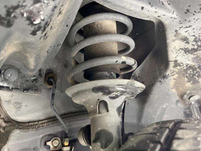 Ｎ－ＯＮＥ プレミアム　純正ＳＤナビ　バックカメラ　禁煙車　ドラレコ　スマートキー　ＨＩＤヘッド　ＥＴＣ　純正１４インチアルミ　オートライト　オートエアコン　Ｂｌｕｅｔｏｏｔｈ　ＣＤ　ＤＶＤ再生　地デジ（20枚目）