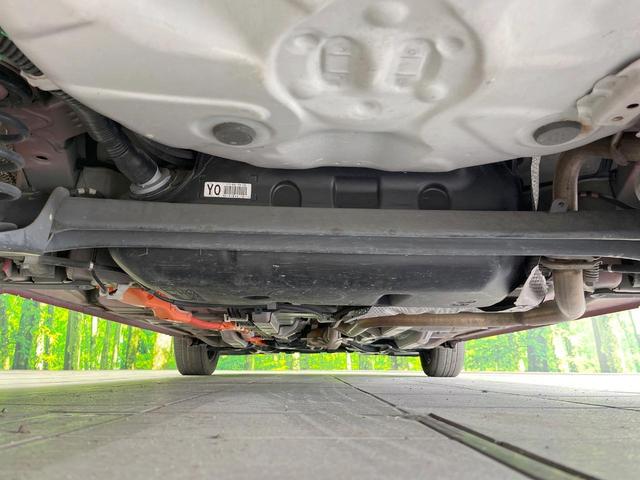 アクア Ｇブラックソフトレザーセレクション　純正ＳＤナビ　バックカメラ　禁煙車　レザーシート　ドラレコ　コーナーセンサー　スマートキー　ＥＴＣ　クルコン　純正　オートライト　オートエアコン　Ｂｌｕｅｔｏｏｔｈ　ＣＤ　ＤＶＤ再生（19枚目）