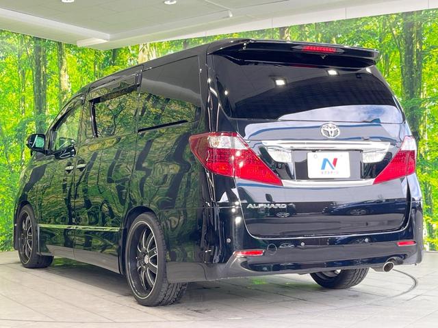 アルファード ２４０ＳプライムセレクションＩＩタイプゴルドＩＩ　サンルーフ　両側電動ドア　ＳＤナビ　後席モニター　バックカメラ　禁煙車　パワーシート　コーナーセンサー　スマートキー　ＨＩＤヘッド　ビルトインＥＴＣ　クルコン　オートライト　デュアルエアコン（24枚目）