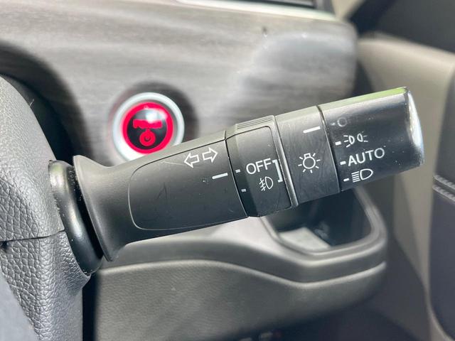 フリードハイブリッド ハイブリッド・ＥＸ　純正ＳＤナビ　衝突被害軽減システム　レーダークルーズ　両側電動ドア　後席モニター　バックカメラ　ドラレコ　スマートキー　ＨＩＤヘッド　ハーフレザーシート　前席シートエアコン　コーナーセンサー（38枚目）