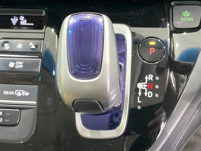 フリードハイブリッド ハイブリッド・ＥＸ　純正ＳＤナビ　衝突被害軽減システム　レーダークルーズ　両側電動ドア　後席モニター　バックカメラ　ドラレコ　スマートキー　ＨＩＤヘッド　ハーフレザーシート　前席シートエアコン　コーナーセンサー（45枚目）