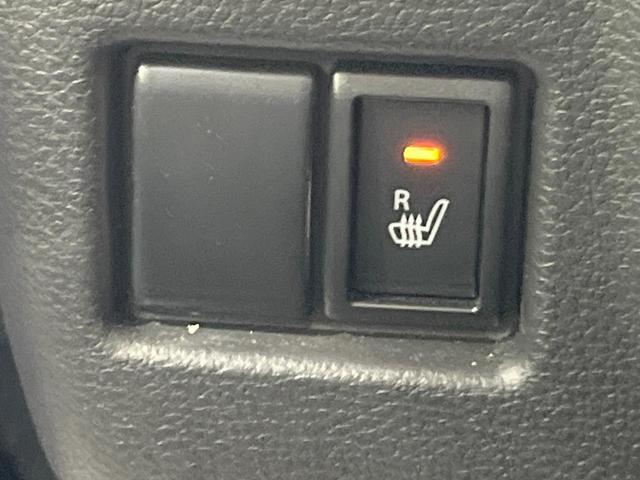 スペーシアカスタム ハイブリッドＸＳ　両側電動ドア　純正ＳＤナビ　全周囲カメラ　衝突被害軽減システム　レーダークルーズ　禁煙車　ハーフレザーシート　シートヒーター　ドラレコ　コーナーセンサー　スマートキー　ＬＥＤヘッド　ビルトインＥＴＣ（6枚目）