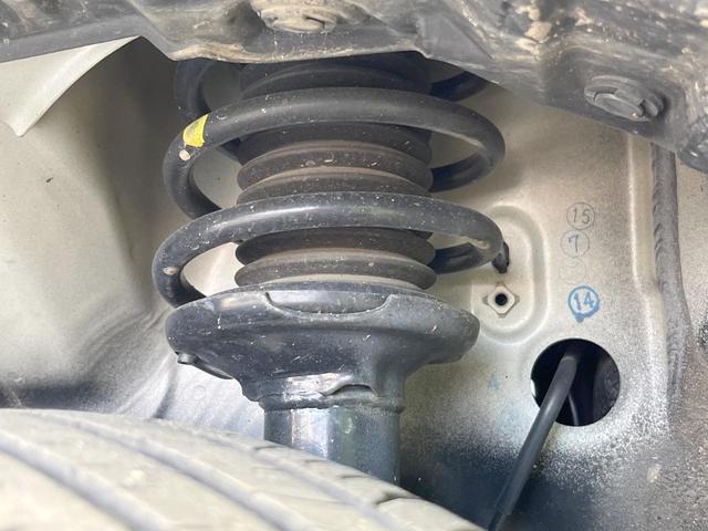 ハスラー Ｊスタイルターボ　全周囲カメラ　衝突被害軽減システム　レーダークルーズ　禁煙車　ドラレコ　コーナーセンサー　スマートキー　ＬＥＤヘッド　ビルトインＥＴＣ　純正１５インチアルミ　オートハイビーム　車線逸脱警報（20枚目）