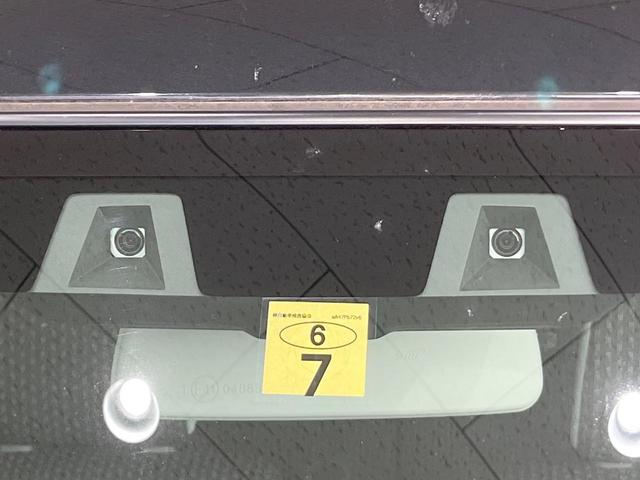 �y�X�}�[�g�u���[�L�T�|�[�g�z���s���ɑO���̎ԗ�����F�����A�Փ˂������Ȏ��͌x��ƃu���[�L�ŏՓˉ���Ɣ�Q�y�����A�V�X�g�B�����S�Ƀh���C�u�����y���݂��������܂��B