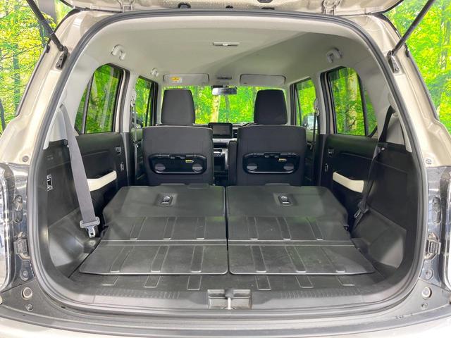 ���i�̂���������ʋ΁A���}���ɏ\���ȉ׎��X�y�[�X���m�ۂ��Ă���܂��B�Z�J���h�V�[�g��|���ƁA�傫�ȉו��̐ύڂ��\�ł���