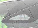 【トヨタセーフティセンス】走行中に前方の車両等を認識し、衝突しそうな時は警報とブレーキで衝突回避と被害軽減をアシスト。より安全にドライブをお楽しみいただけます。