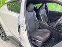 Ｃ－ＨＲ Ｇ　純正９型ナビ　バックカメラ　衝突被害軽減　レーダークルーズ　禁煙車　ハーフレザーシート　ドラレコ　コーナーセンサー　スマートキー　ＬＥＤヘッド　ビルトインＥＴＣ　Ｂｌｕｅｔｏｏｔｈ　オートハイビーム（8枚目）