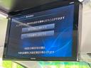 【12.8型フリップダウン】大画面モニターで後席でもエンタメをお楽しみいただけます。家族や友人とお出かけする機会が多い方に大人気です♪