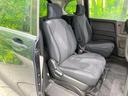 後部座席も気になるようなキズ・汚れやへたり等、大きなダメージはなく、良好な状態です。