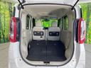 後席を格納すると、これだけの広さが！シーンに合わせたシートアレンジで、大きな荷物も積むことが出来ます♪