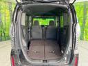 後席を格納すると、これだけの広さが！シーンに合わせたシートアレンジで、大きな荷物も積むことが出来ます♪