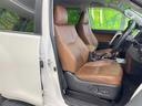 ランドクルーザープラド ＴＸ　Ｌパッケージ　７０ｔｈアニバーサリーリミテッド　４ＷＤ　ディーゼル（軽油）　７人乗り　ＳＤナビ　バックカメラ　衝突被害軽減システム　レーダークルーズ　禁煙車　レザーシート　前席シートエアコン　ドラレコ　コーナーセンサー　スマートキー　ＬＥＤヘッド（8枚目）