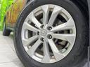 【純正１７インチアルミホイール】外観にマッチした純正アルミホイールを装着しております。各種社外アルミホイールや、スタッドレスタイヤも取扱いしております。是非ご相談ください♪