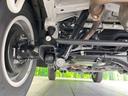 お車を安心してお乗りいただく為には、足回りの定期点検が欠かせません。サービスサポート（有償保証）では無料点検もご提供しており、安心のカーライフをお過ごしいただけるサポート体制が整っています。