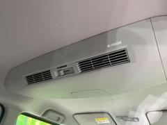 【サーキュレーター】エアコンの風を後部座席まで届けてくれ、広い車内空間でも素早く快適な温度になります♪真夏や真冬に便利な機能です。 7