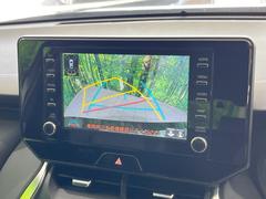 【バックカメラ】駐車時に後方がリアルタイム映像で確認できます。大型商業施設や立体駐車場での駐車時や、夜間のバック時に大活躍！運転スキルに関わらず、今や必須となった装備のひとつです！ 5