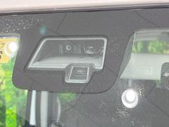 【スズキ　セーフティサポート】走行中に前方の車両等を認識し、衝突しそうな時は警報とブレーキで衝突回避と被害軽減をアシスト。より安全にドライブをお楽しみいただけます。 5