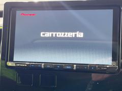 【ナビゲーション】使いやすいナビで目的地までしっかり案内してくれます。各種オーディオ再生機能も充実しており、お車の運転がさらに楽しくなります！！ 3