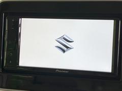 【ディスプレイオーディオ】お持ちのスマホやＭＰ３プレイヤーとの無線接続で音楽再生が可能！コードで繋ぐわずらわしさも無く、手軽にお気に入りの音楽を楽しめます。 3
