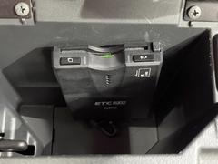 【ＥＴＣ】高速道路の料金所をストレスなく通過！話題のスポットやサービスエリアに多い「スマートIntercooler」利用時は必須のアイテムです。当店でセットアップを実施、ご納車当日からすぐにご利用いただけます！ 6