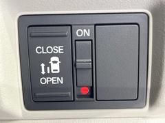 �ڥѥ���饤�ɥɥ��ۥ��ޡ��ȥ����䱿ž�ʤΥ����å��ǥ��饤�ɥɥ��γ��Ĥ���ǽ����ư�������Ϥ�����ƥɥ��򳫤���ɬ�פ�̵���������������ͤǤ⡢�Ť���ʪ����äƤ������饯�˳����Ĥ�Ǥ��ޤ��� 4