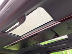 �ں�����Ω�ࡼ��롼�աۣ����ܺ����ʤˤ��줾�����֤��줿���饹�롼�ա��������˹�碌����¦�����������ɤ��Ĥ�뤳�Ȥ��ǽ�Ǥ��� 5