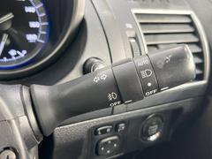 �ڥ����ȥ饤�ȡۼ�������뤵�˱����Ƽ�ư�ǥإåɥ饤�Ȥ��������������Ǥ��뵡ǽ�Ǥ����饤�Ȥ��դ�˺�졦�ä�˺��ʤɤ�̵���ʤꡢ��������ͼ�������Ԥ�¿����ȥ�ͥ��̲���������Ǥ��͢� 6