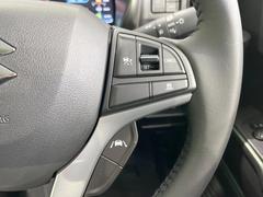 �ڥ����ץƥ��֥��롼������ȥ�����۹�®ƻϩ�Ǥ�Ĺ��Υ���Ԥ��ڤˡ�����ư��®�٤��ݤĥ��롼������ȥ����뤬�����ͷڸ������ƥ��Ϣ�Ȥ��������μ�ξ���Τ��Ƽִ֤��ݤĤ褦��®��Ĵ�ᤷ�Ƥ���ޤ����� 4