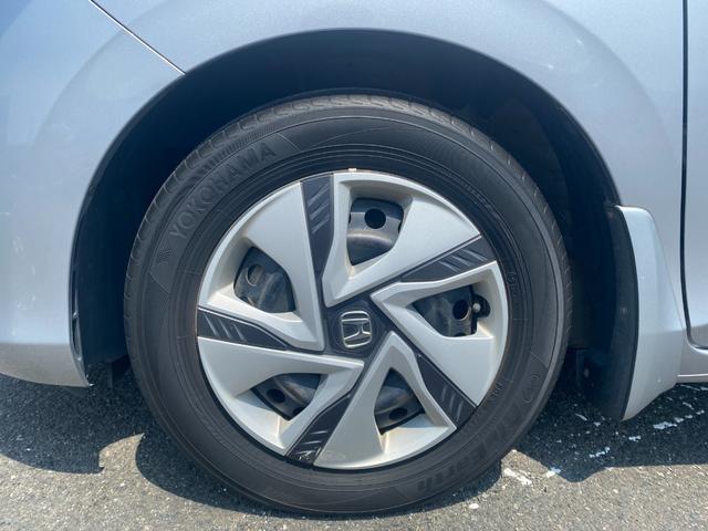 フリードハイブリッド ハイブリッド・Ｇホンダセンシング　７人乗り　後席モニター　１オーナー禁煙車　両側電動ドア　バックカメラ　スマートキー２個　Ｂｌｕｅｔｏｏｔｈ　ＴＶ　ＤＶＤ　延長保証加入可能（40枚目）