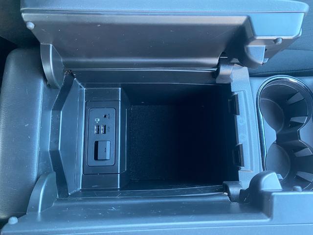ＣＸ－８ ２５Ｓ　スマートエディション　前後ドラレコ　禁煙車　マツダ整備歴　３６０度カメラメーカーオプション・ＣＤ／ＤＶＤプレーヤー＋地上デジタルＴＶチューナー（フルセグ）　樹脂塗装済　ＥＴＣ　スマートキー２個（14枚目）