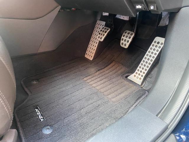 アテンザセダン XD Lパッケージ 6MT 後期モデル 禁煙車 カラー番号42M 360度カメラ パーキングセンサー(11枚目)